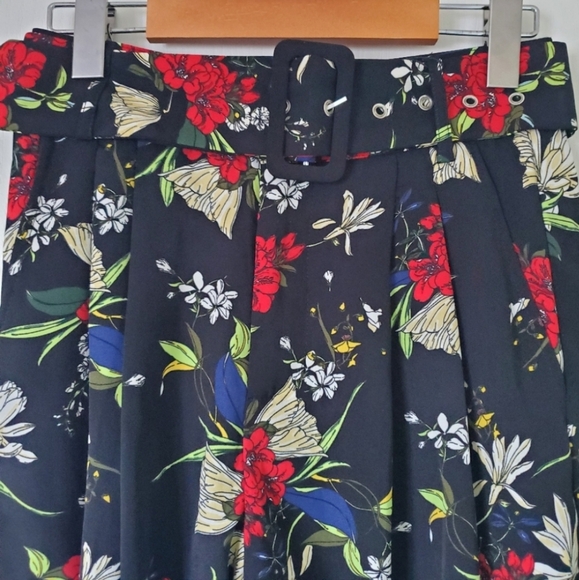 ✌️European summer shorts - Picture 2 of 4